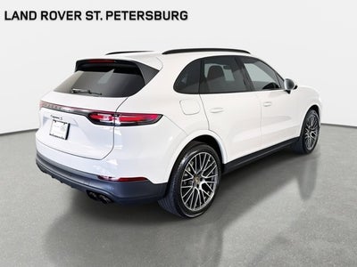 2023 Porsche Cayenne S Platinum Edition