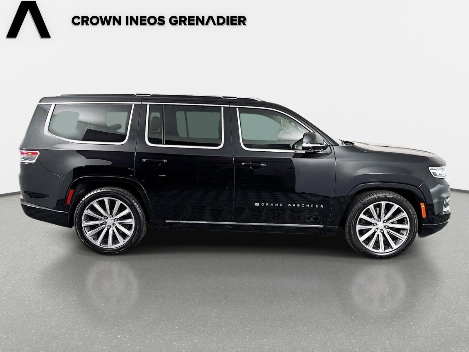 2023 Jeep Grand Wagoneer Base