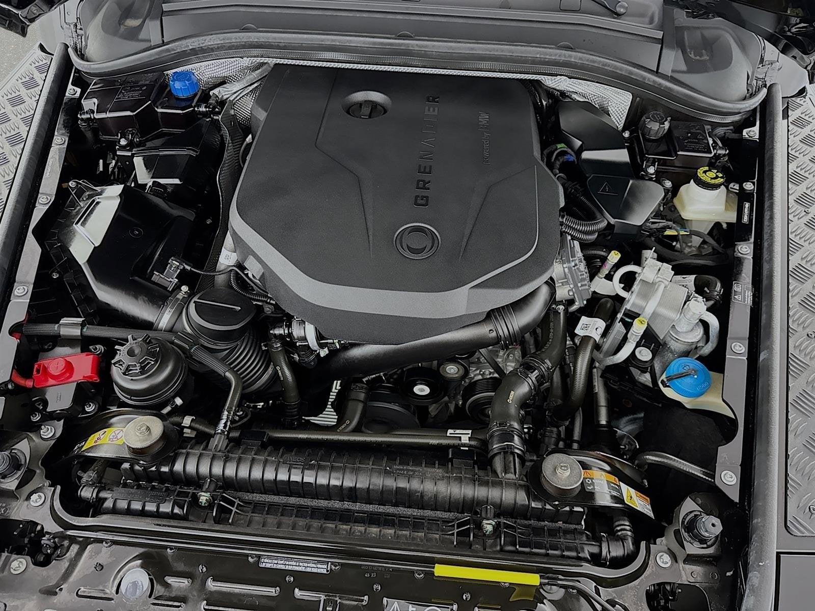 2024 INEOS Grenadier Station Wagon Base