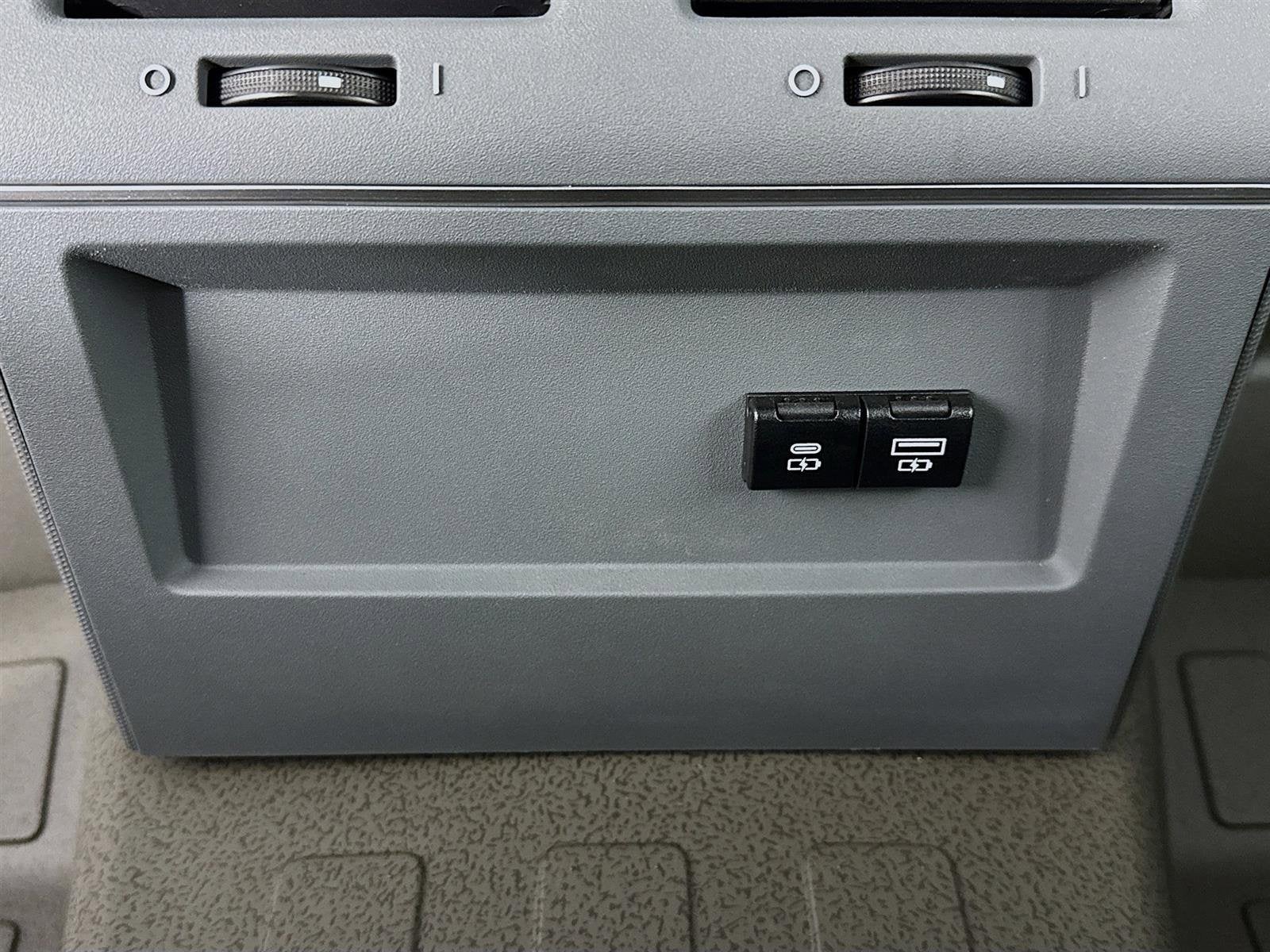 2025 INEOS Grenadier Station Wagon Fieldmaster Edition