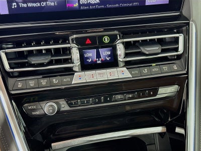 2025 BMW 8 Series M850i