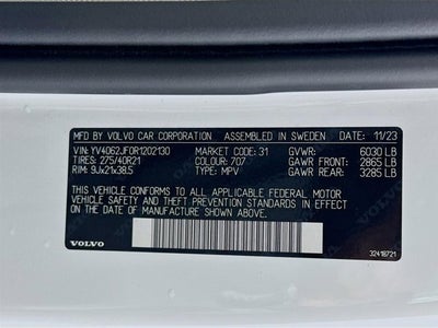 2024 Volvo XC90 Ultimate Bright Theme