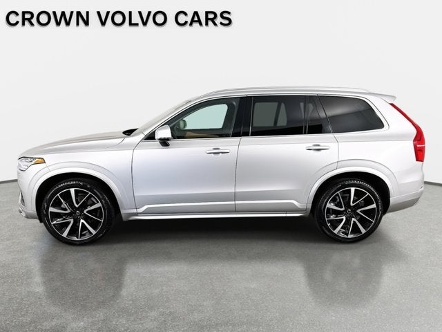 2022 Volvo XC90 Momentum