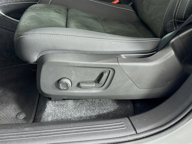 2023 Volvo C40 Recharge Ultimate