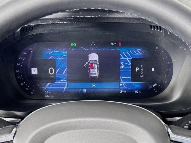 2023 Volvo XC60 Ultimate Bright Theme