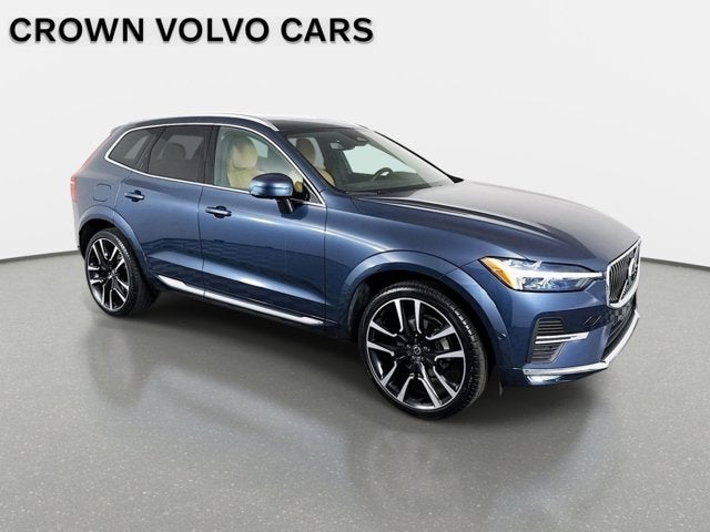2023 Volvo XC60 Ultimate Bright Theme