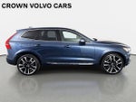 2023 Volvo XC60 Ultimate Bright Theme