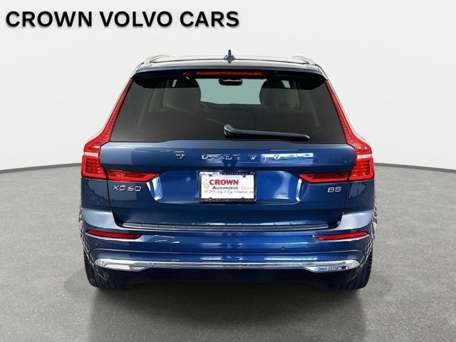 2023 Volvo XC60 Ultimate Bright Theme