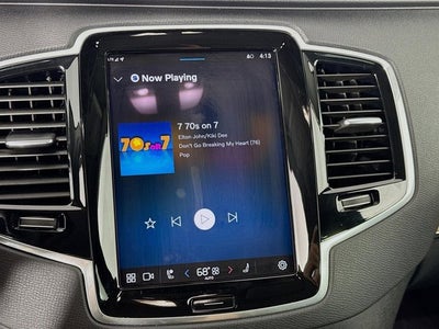 2023 Volvo XC90 Plus