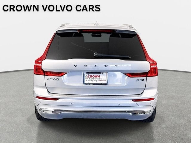 2023 Volvo XC60 Ultimate Bright Theme