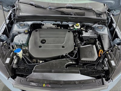 2023 Volvo XC40 Plus Bright Theme