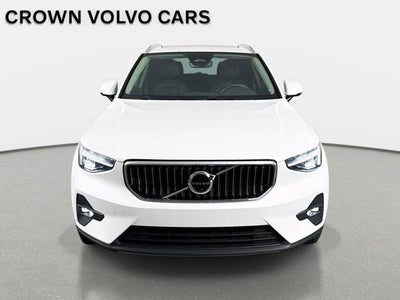 2023 Volvo XC40 Plus Bright Theme