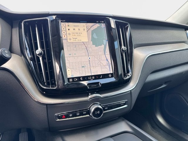 2025 Volvo XC60 Core