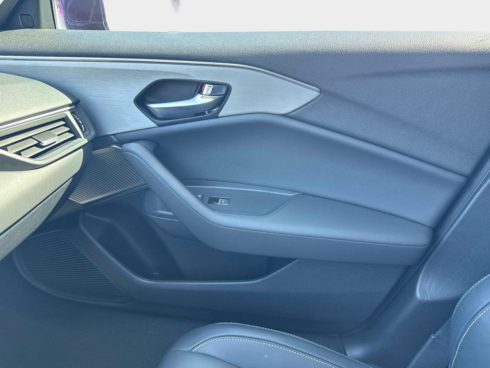 2025 Acura TLX w/Technology Package