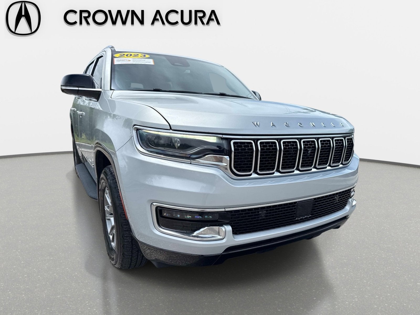 2023 Jeep Wagoneer Base