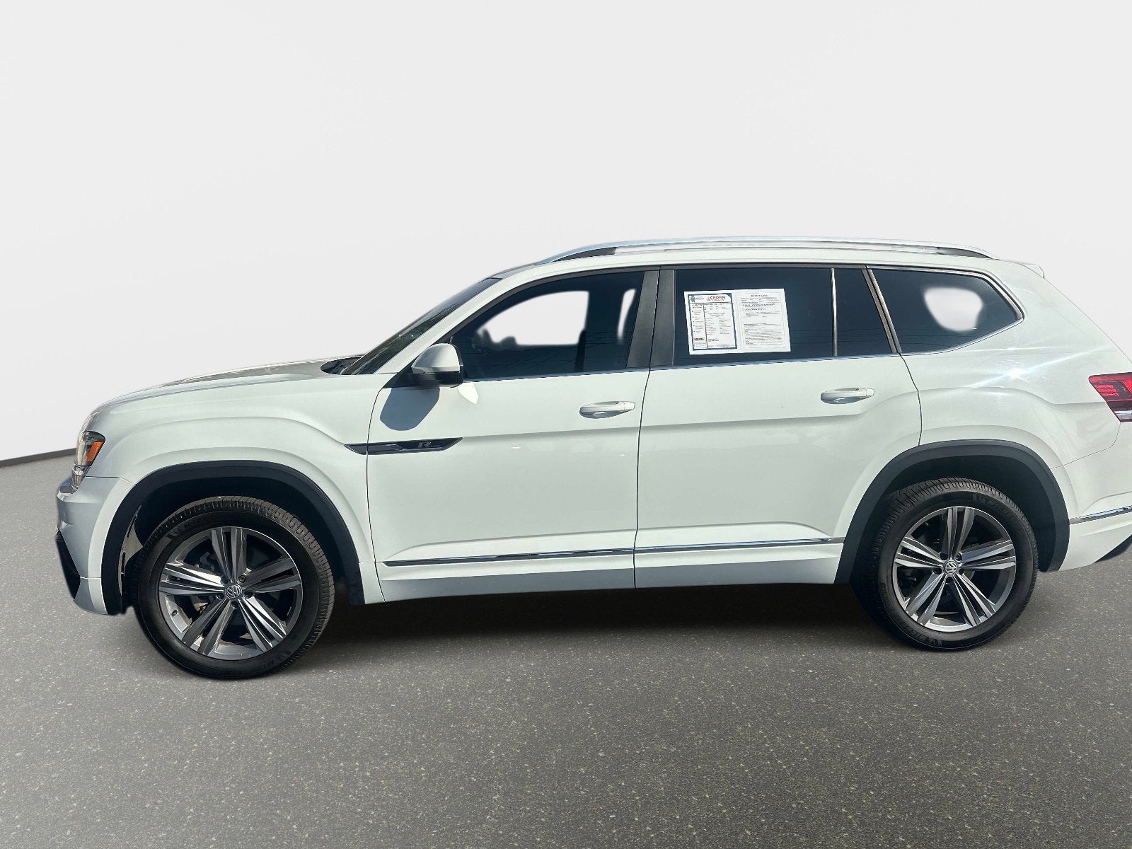 2019 Volkswagen Atlas 3.6L V6 SE w/Technology R-Line