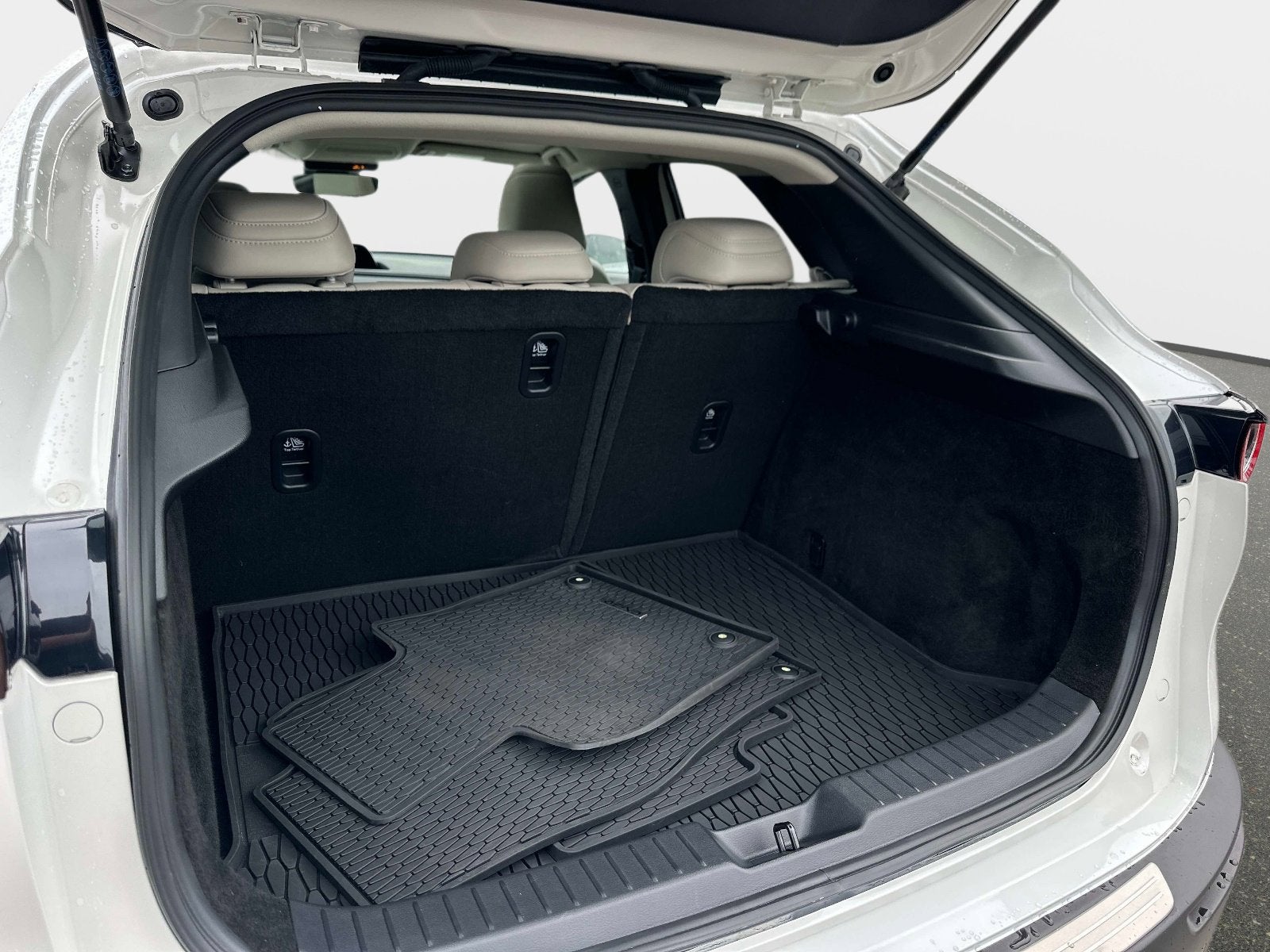 2024 Mazda Mazda CX-30 2.5 S Preferred Package