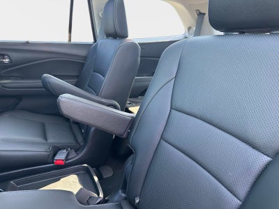 2022 Honda Pilot Elite