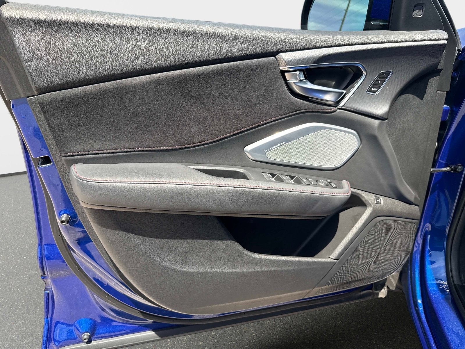 2024 Acura RDX w/A-Spec Advance Package