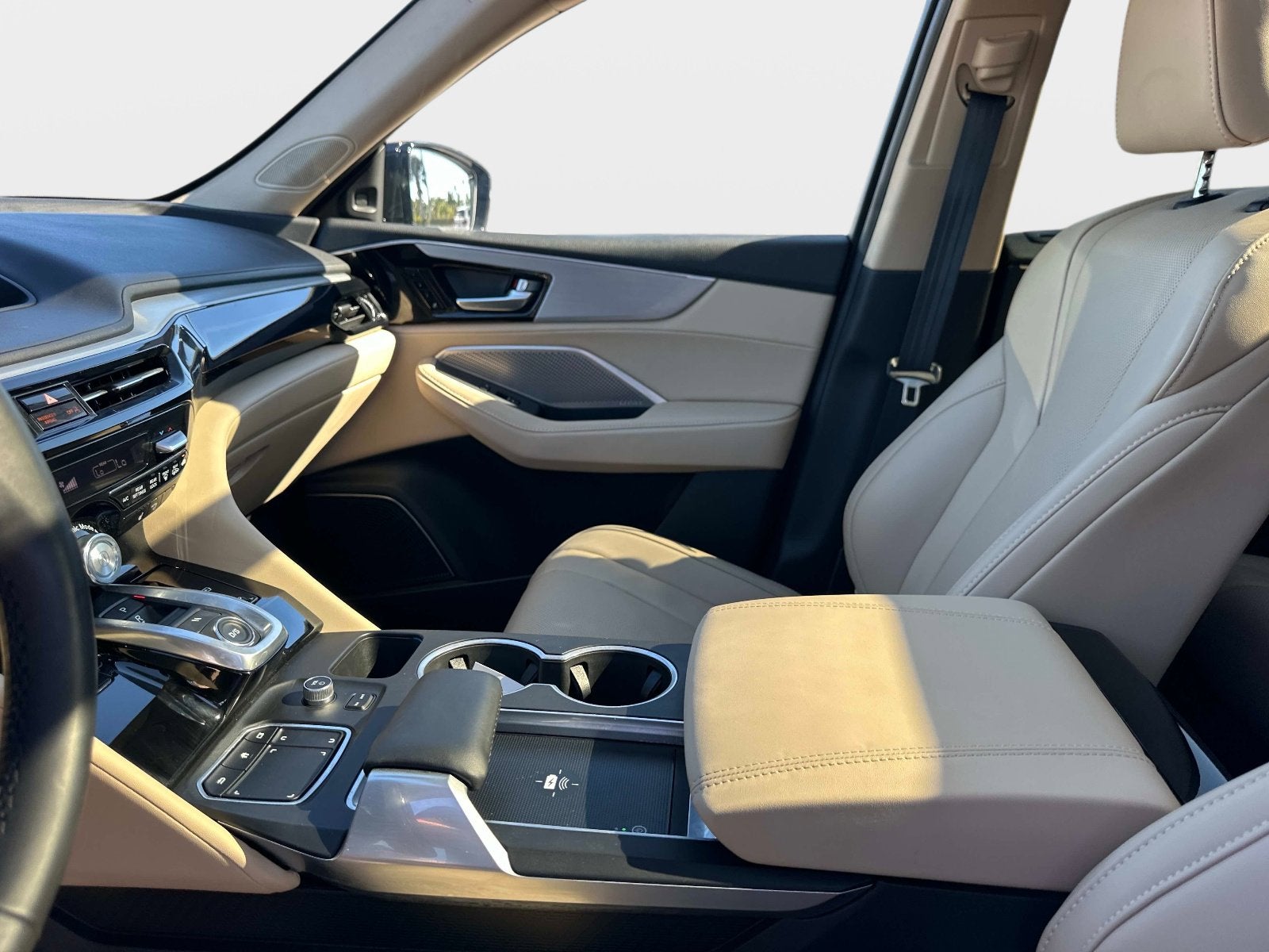 2023 Acura MDX w/Technology Package