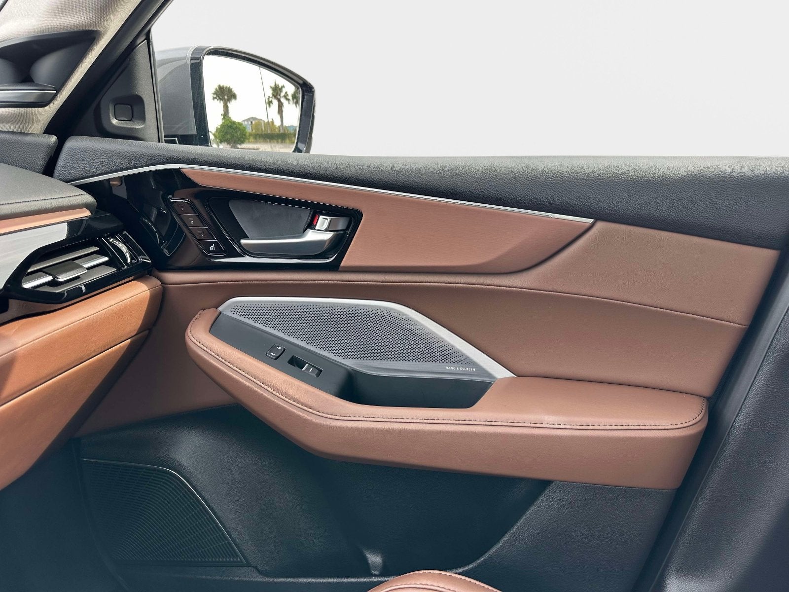 2025 Acura MDX w/Technology Package