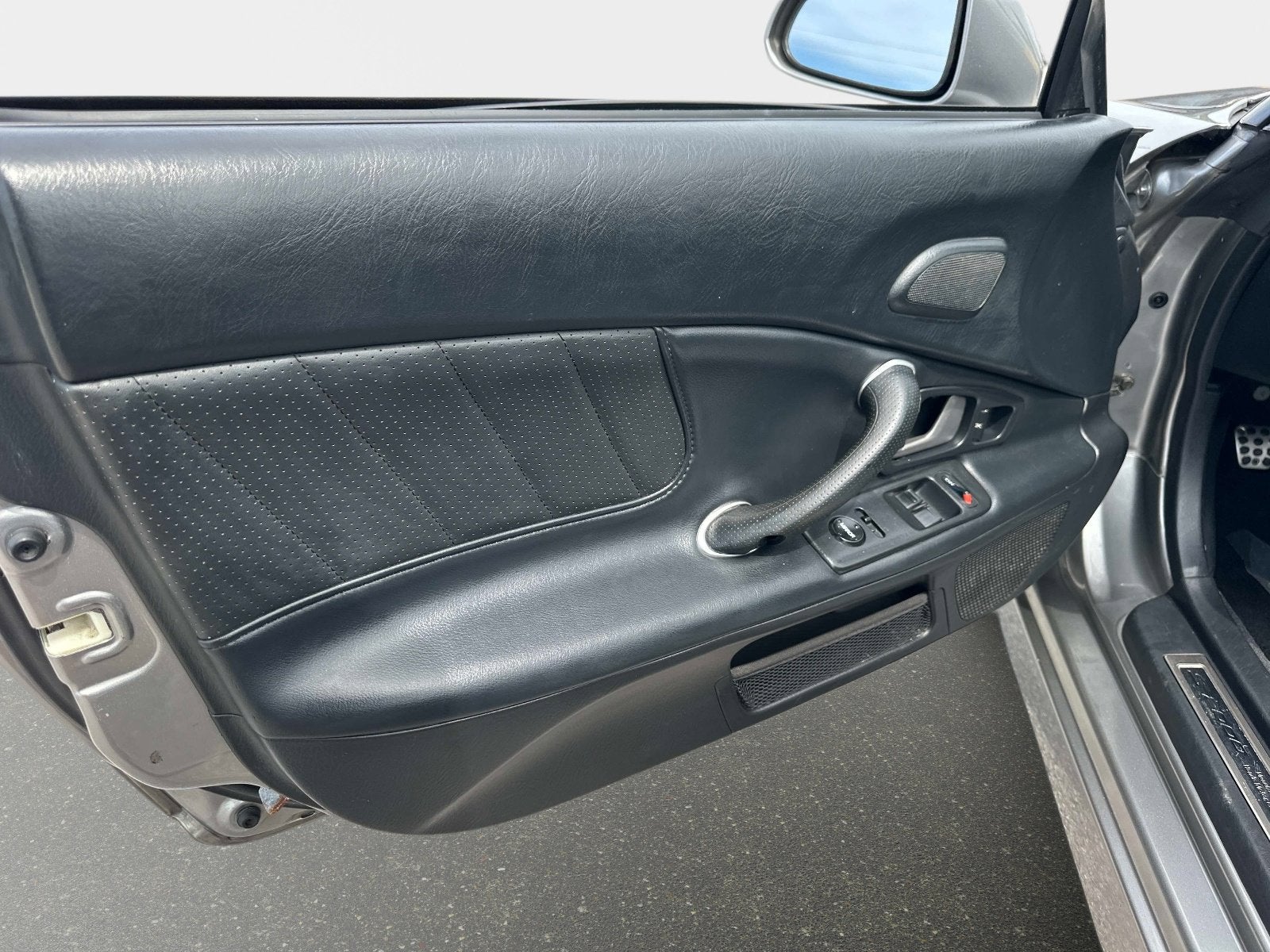 2004 Honda S2000 Base