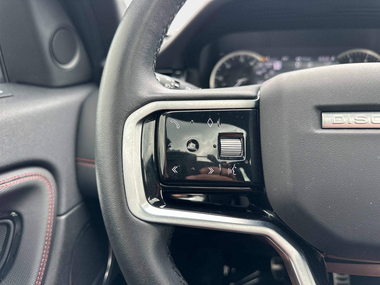 2023 Land Rover Discovery Sport SE R-Dynamic